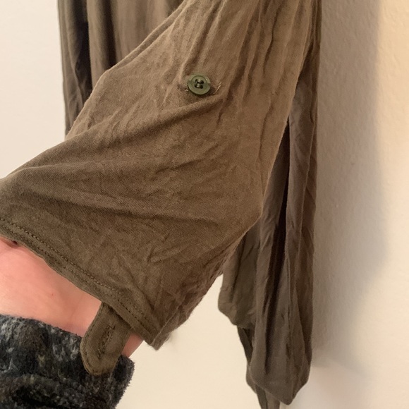 Asymmetrical Light Cardigan - Picture 4 of 4